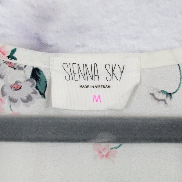 SIENNA SKY Short Sleeve Floral Blouse Shirt Size M - Picture 6 of 8